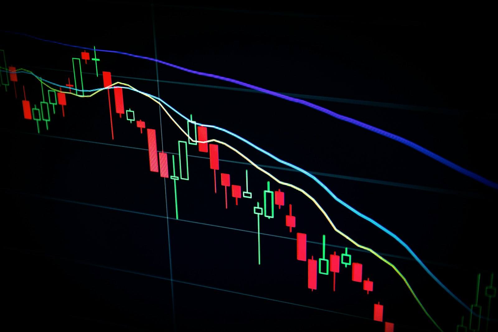 Market Intelligence — Build a decision-ready view of competitors, segments, demand and opportunity.